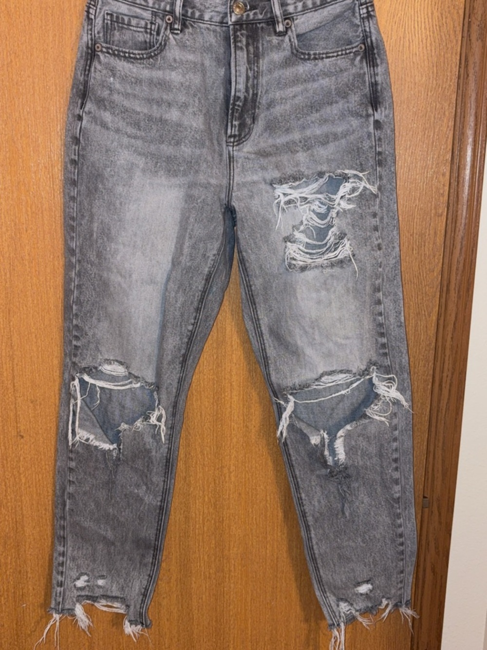 American Eagle Outfitters Gray Jeans with Washed Finish